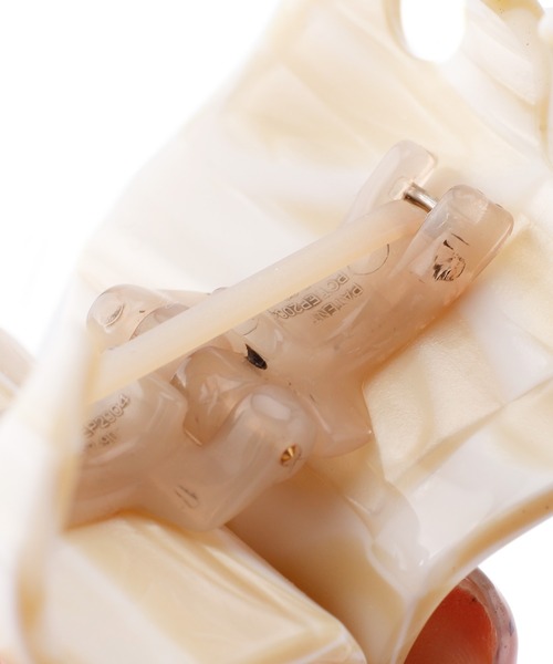 ANEMONE（アネモネ）の「フランス製マーブルバンス[L]（バレッタ/ヘアクリップ・レディース・ベージュ/マルチ/キャメル/ホワイト・FREE）」の14枚目の写真