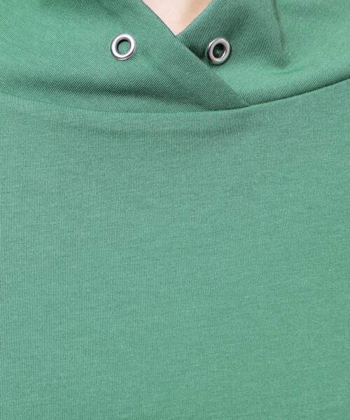 DRESKIP（ドレスキップ）の「◆【高レビュー/UV】さらりと大人カジュアルな装いに 抜け襟Tシャツ（Tシャツ/カットソー・レディース・ブラック/カーキ/ライトベージュ/イエロー/オフホワイト/グリーン・02/03/04）」の13枚目の写真