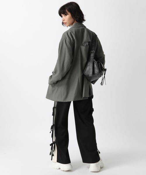 PAGEBOY（ページボーイ）の「カットアウトジャケット（テーラードジャケット・レディース・グレー/ブラック/ブラウン・FREE）」の13枚目の写真