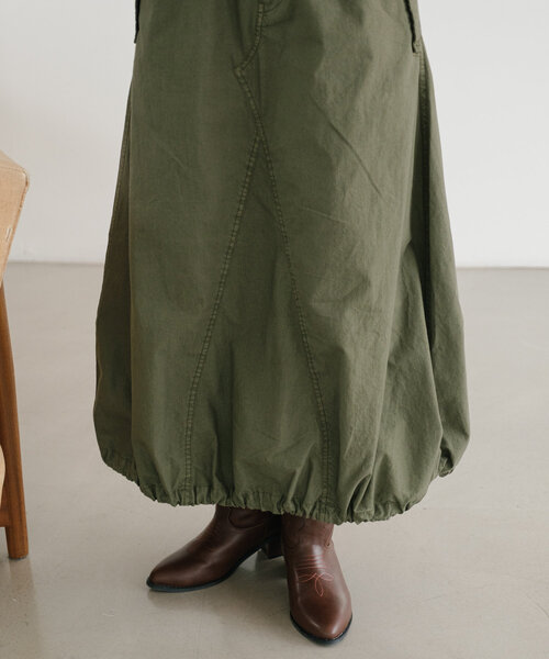 Kastane(カスタネ)の「【2サイズ展開】オーバーダイパラシュートスカート(スカート・レディース・チャコールグレー/カーキ・0/1)」の14枚目の写真