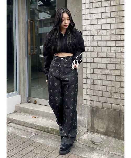 EVRIS（エヴリス）の「リボンスリーブハーフZIPショートスウェットトップス【セットアップ着用可能】（スウェット・レディース・ブラック/ホワイト/グレー/ネイビー・FREE）」の9枚目の写真