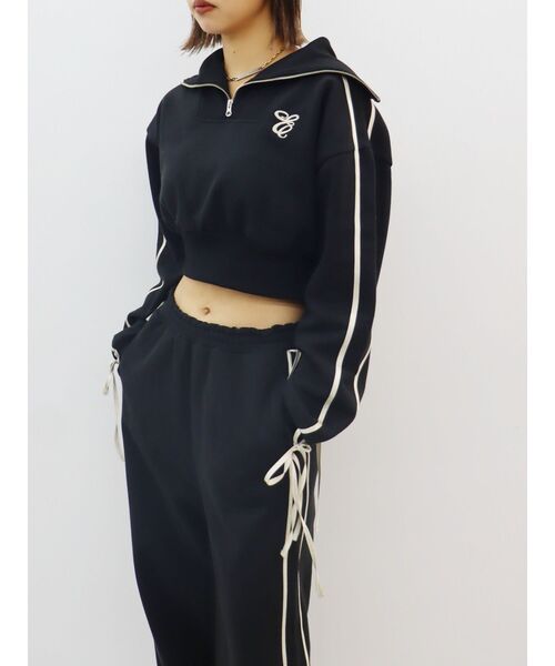 EVRIS（エヴリス）の「リボンスリーブハーフZIPショートスウェットトップス【セットアップ着用可能】（スウェット・レディース・ブラック/ホワイト/グレー/ネイビー・FREE）」の11枚目の写真
