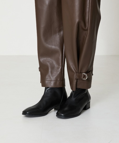 WA ORiental TRaffic（ダブルエーオリエンタルトラフィック）の「バックジップスクエアトゥストレッチブーツ 42403（ブーツ・レディース・ブラック/グレー/ブラウン・S/M/L/LL/3L/SS）」の6枚目の写真