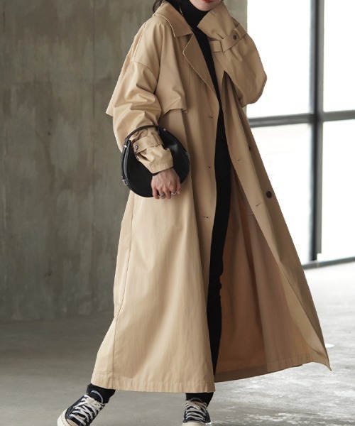 HUG.U（ハグユー）の「ライトトレンチコート（トレンチコート・レディース・ブラック/ナチュラル/セージグリーン・FREE）」の4枚目の写真