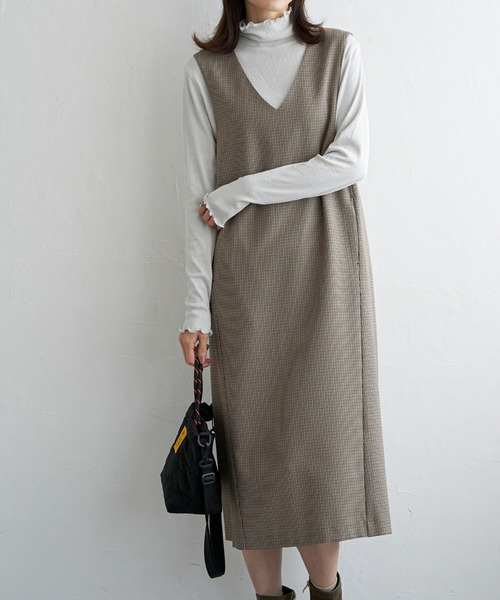 ikka(イッカ)の「Vネックジャンパースカート(ジャンパースカート・レディース・ダークブラウン/ライトグレー/ブラウン系その他/ブラック・L/M/S)」の20枚目の写真