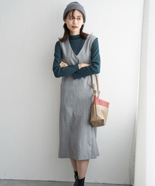 ikka(イッカ)の「Vネックジャンパースカート(ジャンパースカート・レディース・ダークブラウン/ライトグレー/ブラウン系その他/ブラック・L/M/S)」の16枚目の写真