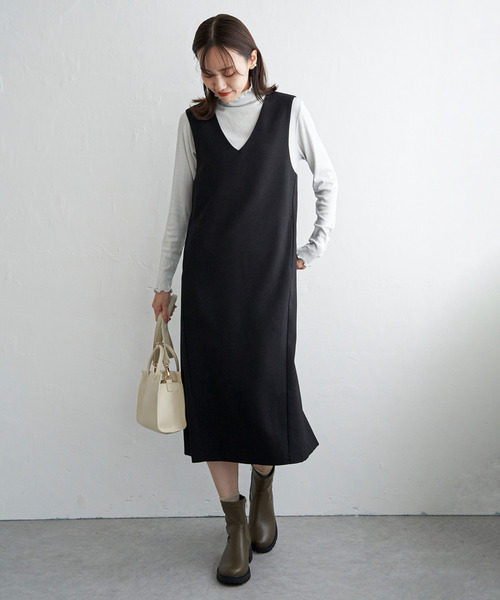 ikka(イッカ)の「Vネックジャンパースカート(ジャンパースカート・レディース・ダークブラウン/ライトグレー/ブラウン系その他/ブラック・L/M/S)」の13枚目の写真