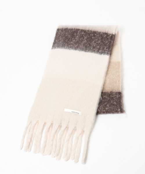 mysty woman（ミスティウーマン）の「ブークレーボーダーマフラー  127375（マフラー・レディース・グレー/ピンク/ブラウン系その他・FREE）」の8枚目の写真