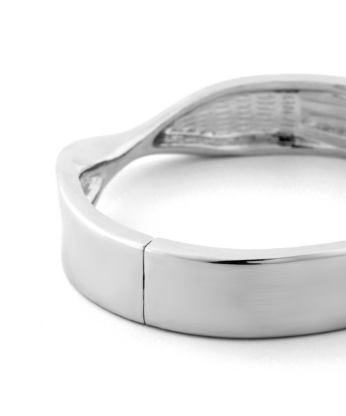 ANEMONE（アネモネ）の「ツイストメタルバングル（バングル/リストバンド・レディース・シルバー・FREE）」の3枚目の写真