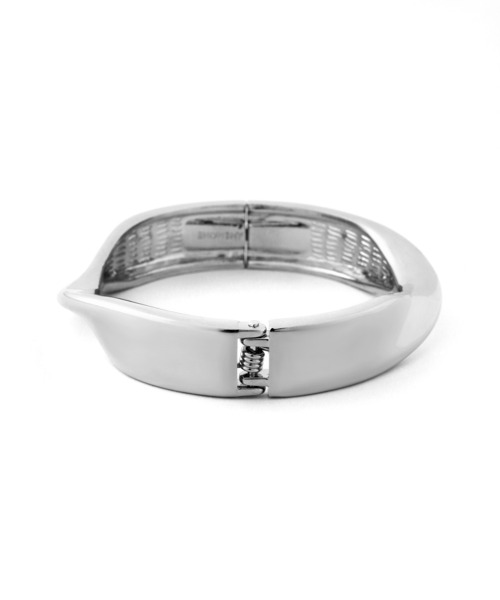 ANEMONE（アネモネ）の「ツイストメタルバングル（バングル/リストバンド・レディース・シルバー・FREE）」の4枚目の写真