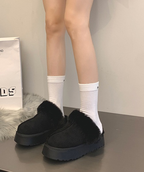 MEMECLE（メメクル）の「【 MEMECLE / メメクル 】厚底 ファースリッポン ムートンブーツ（スリッポン・レディース・アイボリー/ブラウン/ブラック・L/M/S）」の11枚目の写真