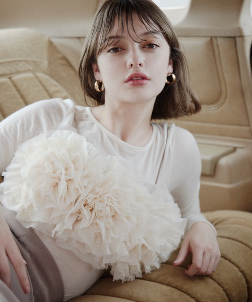 EIMY ISTOIRE（エイミーイストワール）の「フラワーモチーフトップス（その他トップス・レディース・ベージュ/ブラック/グレー・F）」の22枚目の写真