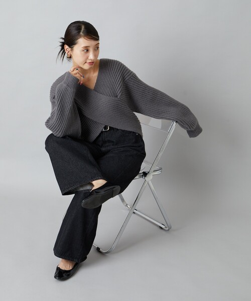 FREAK'S STORE(フリークスストア)の「限定展開 2WAY クロス デザイン ニット プルオーバー(ニット/セーター・レディース・ベージュ/ブラック/チャコールグレー/ナチュラル・フリ-)」の10枚目の写真