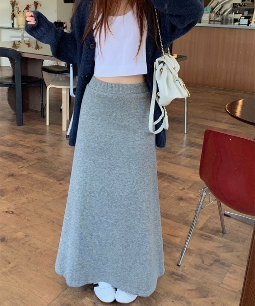 FREE STYLISTS(フリー スタイリスト)の「YUGA_YGMC 裏起毛 Aラインマキシスカート(スカート・レディース・ブラック/ダークグレー/ライトグレー・FREE)」の15枚目の写真