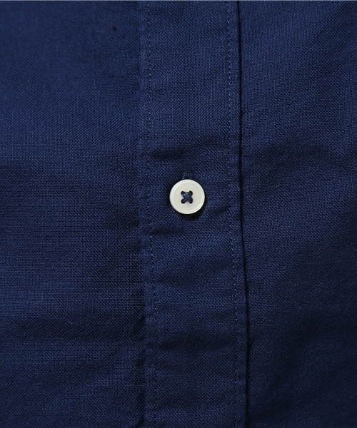 ikka（イッカ）の「ストレッチピーチオックスバンドカラー（シャツ/ブラウス・メンズ・ネイビー/ホワイト・MEDIUM/LARGE/X-LARGE）」の5枚目の写真