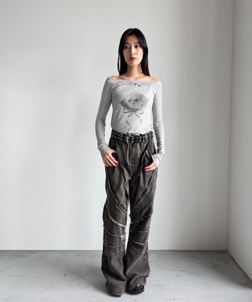 Y2K SYNAPSE FACTORY（ワイツーケー シナプスファクトリー）の「【scent of roses】レースオフショルダーインナーTシャツ（Tシャツ/カットソー・レディース・グレー/ピンク/アイボリー・FREE）」の14枚目の写真