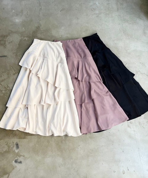 one after another NICE CLAUP（ワンアフターアナザーナイスクラップ）の「フリルロングスカート（スカート・レディース・ブラック/アイボリー/モカ・FREE）」の9枚目の写真