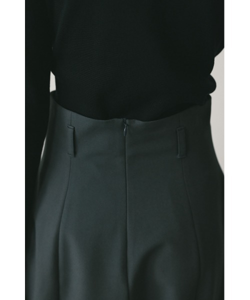 STYLEMIXER（スタイルミキサー）の「ハイウエストフォルムショートパンツ（その他パンツ・レディース・グレー/ブラック/アイボリー・SMALL/MEDIUM）」の11枚目の写真