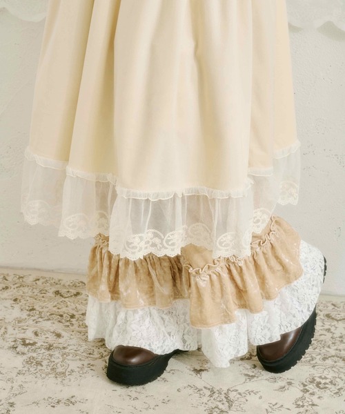 kutir（クティール）の「【クティールとレトロ】レースドッキングベロアパンツ（その他パンツ・レディース・ブラック/ベージュ/アイボリー/ブラック系その他・FREE）」の13枚目の写真