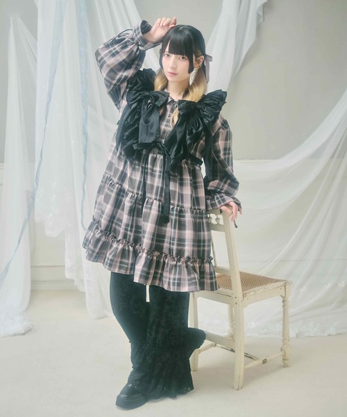 kutir（クティール）の「【クティールとレトロ】レースドッキングベロアパンツ（その他パンツ・レディース・ブラック/ベージュ/アイボリー/ブラック系その他・FREE）」の5枚目の写真