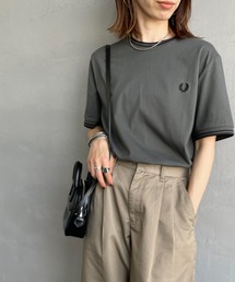 [FRED PERRY/フレッドペリー] ツインティップライン ワンポイントロゴ刺繍Tシャツ M1588