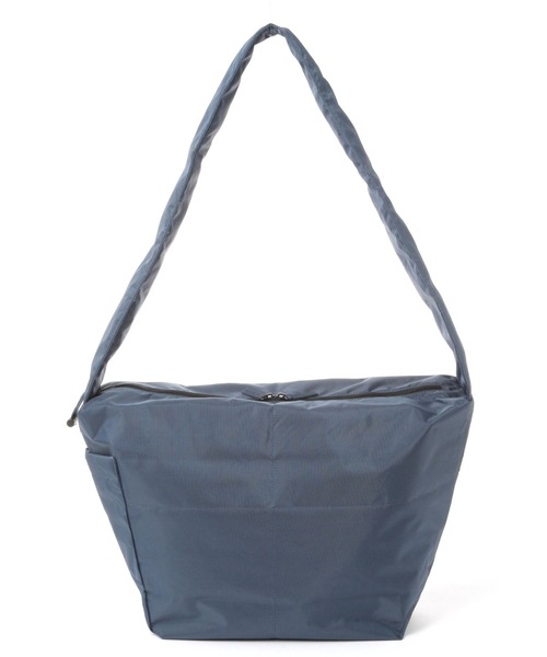 BAYFLOW(ベイフロー)の「中綿フロントポケットショルダーバッグ(ショルダーバッグ・メンズ・ブラック/ネイビー・FREE)」の19枚目の写真