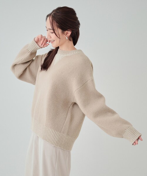 Cutie Blonde(キューティーブロンド)の「【S-LL】スウェットのように気軽に着られるニット(ニット/セーター・レディース・ベージュ/ライトグレー/ブラック/ブルー・01/02/03/04)」の14枚目の写真