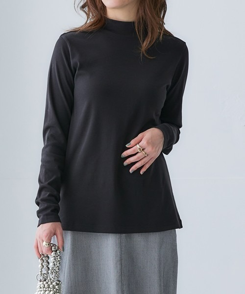 nissen（ニッセン）の「ＵＶカット綿１００％フライス素材ハイネックフレアチュニックTシャツ（Tシャツ/カットソー・レディース・ミント/ラベンダー/チャコール/グリーン/カーキ/ワイン/グリーン系その他/オフホワイト/ブルー/ブラック/ライトグレー・M/S/LL/L/3L）」の17枚目の写真