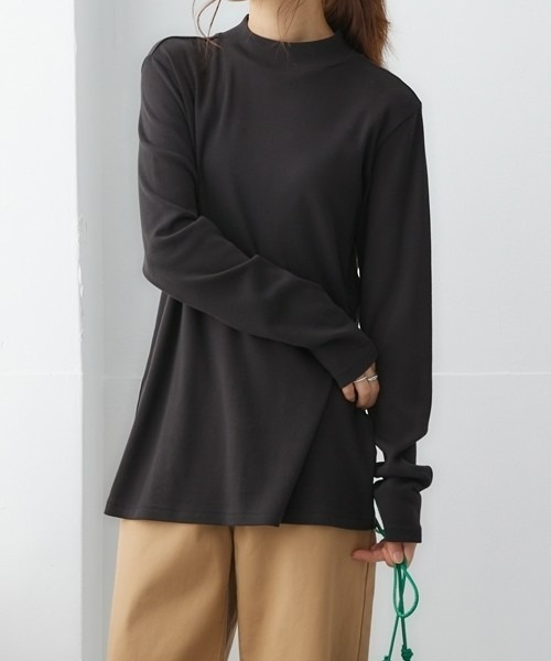 nissen（ニッセン）の「ＵＶカット綿１００％フライス素材ハイネックフレアチュニックTシャツ（Tシャツ/カットソー・レディース・ミント/ラベンダー/チャコール/グリーン/カーキ/ワイン/グリーン系その他/オフホワイト/ブルー/ブラック/ライトグレー・M/S/LL/L/3L）」の18枚目の写真