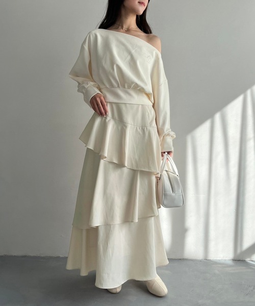 one after another NICE CLAUP（ワンアフターアナザーナイスクラップ）の「リボン付きワンショルトップス（Tシャツ/カットソー・レディース・イエロー/ネイビー/杢グレー/アイボリー/ベージュ・FREE）」の9枚目の写真