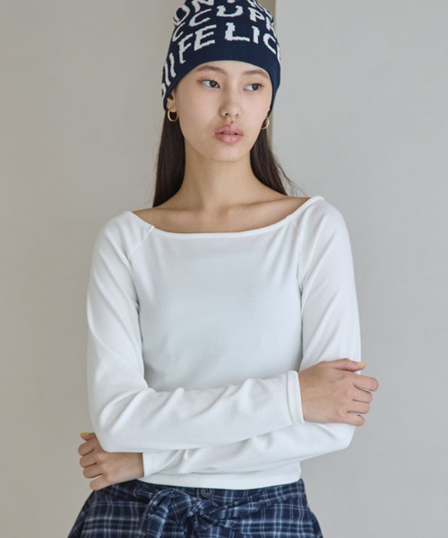 FOREVER 21(フォーエバー トゥエンティーワン)の「【2025SS】ボートネックロングTシャツ(Tシャツ/カットソー・レディース・ブラック×ホワイト/ピンク/ブラック/オフホワイト・SMALL/MEDIUM)」の20枚目の写真