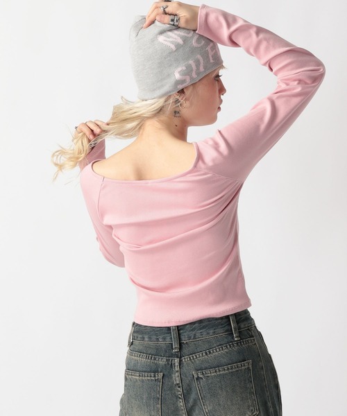 FOREVER 21(フォーエバー トゥエンティーワン)の「【2025SS】ボートネックロングTシャツ(Tシャツ/カットソー・レディース・ブラック×ホワイト/ピンク/ブラック/オフホワイト・SMALL/MEDIUM)」の9枚目の写真