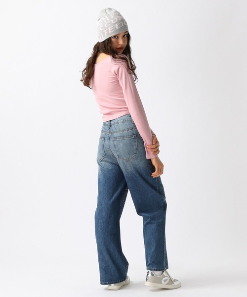 FOREVER 21(フォーエバー トゥエンティーワン)の「【2025SS】ボートネックロングTシャツ(Tシャツ/カットソー・レディース・ブラック×ホワイト/ピンク/ブラック/オフホワイト・SMALL/MEDIUM)」の12枚目の写真