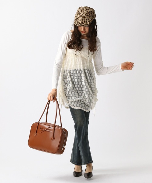 FOREVER 21(フォーエバー トゥエンティーワン)の「【2025SS】ボートネックロングTシャツ(Tシャツ/カットソー・レディース・ブラック×ホワイト/ピンク/ブラック/オフホワイト・SMALL/MEDIUM)」の22枚目の写真