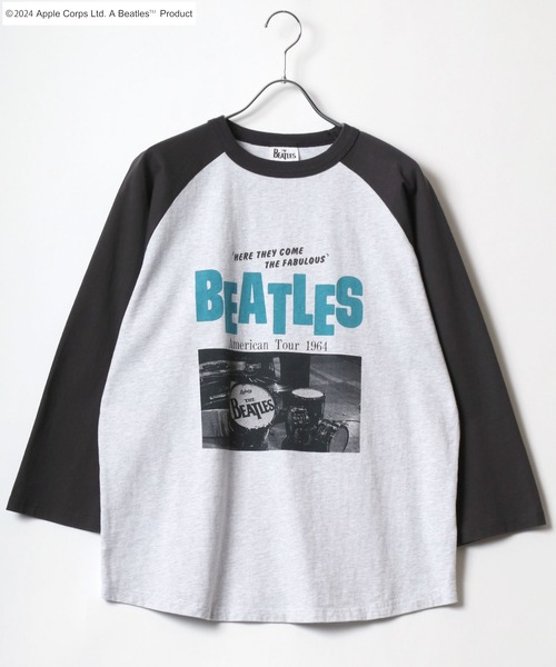 MARUKAWA（マルカワ）の「THE Beatles/ザ・ビートルズ  1964 アメリカンツアーモチーフ フロントフォト バックプリント ラグランロンT レディース メンズ（Tシャツ/カットソー・メンズ・グレー系その他/チャコール/ホワイト系その他・L/M/LL）」の15枚目の写真