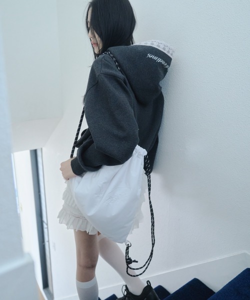 Smyeon(スミョン)の「Wing motif knapsack/羽モチーフナップザック(バックパック/リュック・レディース・ライトブルー/ライトグリーン/ホワイト・FREE)」の18枚目の写真