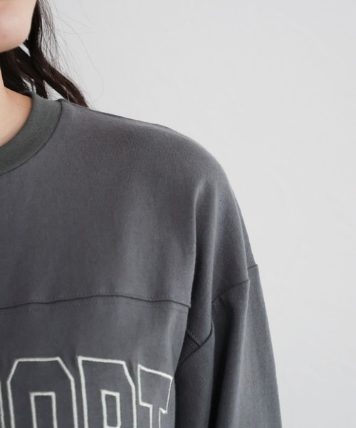 RAGEBLUE（レイジブルー）の「ナンバリング/カレッジ刺繍フリルデザインワンピース（ワンピース・レディース・ネイビー/グレー・FREE）」の17枚目の写真