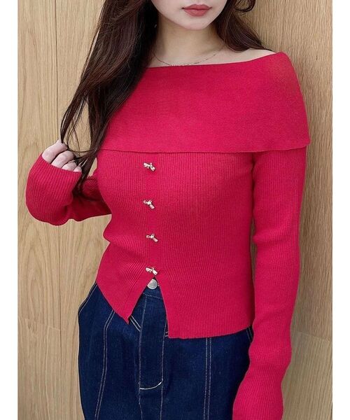 MERCURYDUO（マーキュリーデュオ）の「2WAYオフショルリボンボタンニット（ニット/セーター・レディース・ブラック/オフホワイト/レッド・FREE）」の9枚目の写真