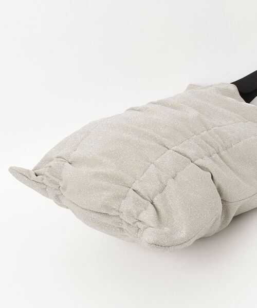 CONVERSE(コンバース)の「【CONVERSE/コンバース】ARCH LOGO GATHER TOTE BAG ギャザーバッグ(トートバッグ・レディース・ピンク/ブラウン/ホワイト・FREE)」の12枚目の写真