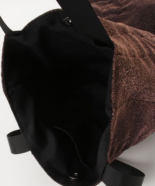 CONVERSE(コンバース)の「【CONVERSE/コンバース】ARCH LOGO GATHER TOTE BAG ギャザーバッグ(トートバッグ・レディース・ピンク/ブラウン/ホワイト・FREE)」の15枚目の写真