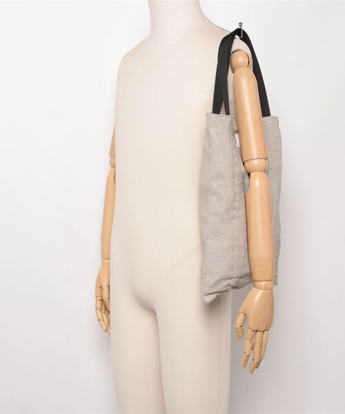 CONVERSE(コンバース)の「【CONVERSE/コンバース】ARCH LOGO GATHER TOTE BAG ギャザーバッグ(トートバッグ・レディース・ピンク/ブラウン/ホワイト・FREE)」の9枚目の写真