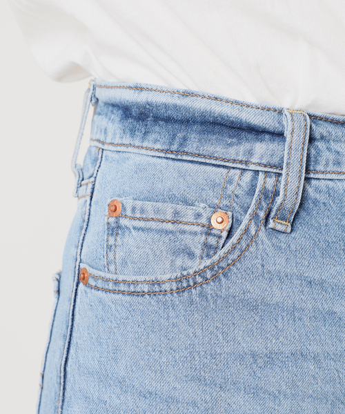 Levi's（リーバイス）の「【LEVI’S/リーバイス】RIBCAGE STRAIGHT ANKLE：デニム（デニムパンツ・レディース・サックスブルー・25/26/27）」の8枚目の写真