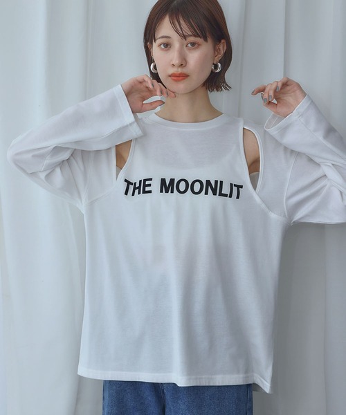 Ampirula(アンピルーラ)の「スリットショルダープリントロングスリーブTシャツ(Tシャツ/カットソー・レディース・ブラック×ホワイト/ホワイト×ブラック・FREE)」の5枚目の写真