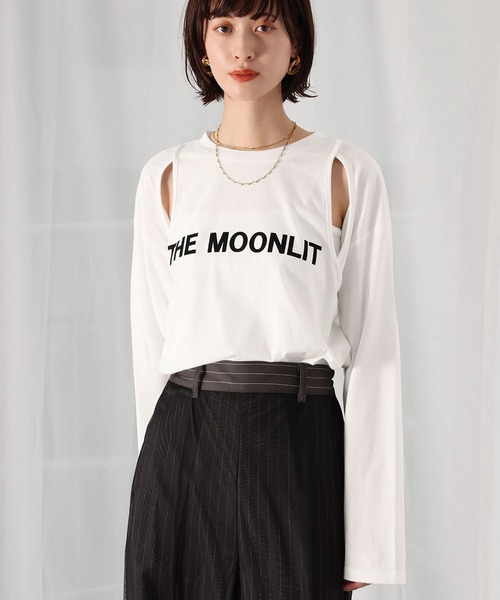 Ampirula(アンピルーラ)の「スリットショルダープリントロングスリーブTシャツ(Tシャツ/カットソー・レディース・ブラック×ホワイト/ホワイト×ブラック・FREE)」の8枚目の写真