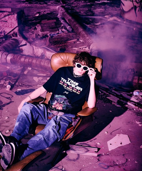 glamb(グラム)の「TIME TRAVELER T-Shirt (GEAR 001) / タイムトラベラーTシャツ(Tシャツ/カットソー・メンズ・ブラック・S/M/L)」の13枚目の写真