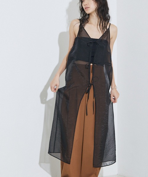 NOMINE（ノミネ）の「【前後着用可】無地 2WAY シアー キャミソール  ワンピース（ワンピース・レディース・エメラルド/アイボリー/ブラック・フリー）」の3枚目の写真