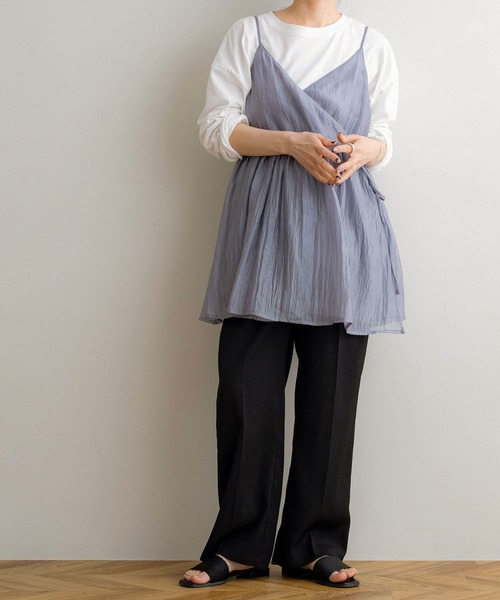 NOAHL(ノアル)の「【NOAHL】カシュクールシアーキャミトップス(キャミソール・レディース・アイボリー/ブルーグレー/ブラック・FREE)」の15枚目の写真