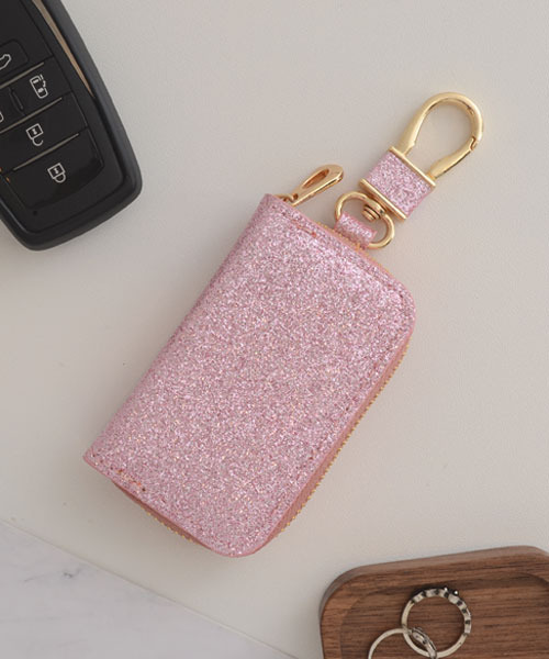 TONE SELECT GOODS（トーンセレクトグッズ）の「【float】シンプル スクエア ラメ キーケース【7色展開】(チェーン付き)（キーケース/キーアクセサリー・レディース・シルバー系1/ピンク系1/ブラウン系1/ブラック系1/ゴールド系1/ブラック系2/ピンク系2・FREE）」の20枚目の写真