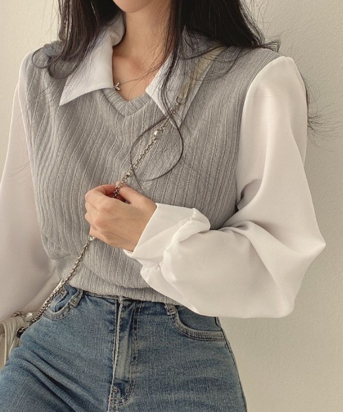 LETee(レティー)の「異素材ドッキングえり付きトップス(シャツ/ブラウス・レディース・ライトグレー/ブラック/アイボリー・FREE)」の4枚目の写真