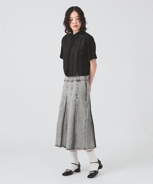 Ray BEAMS（レイビームス）の「デニム タック ミディアム スカート（デニムスカート・レディース・グレー/ブルー・0/1）」の9枚目の写真